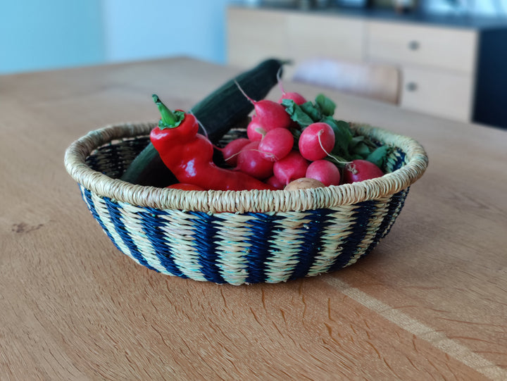 Korb Anyo (natur dunkelblau hochgestreift)