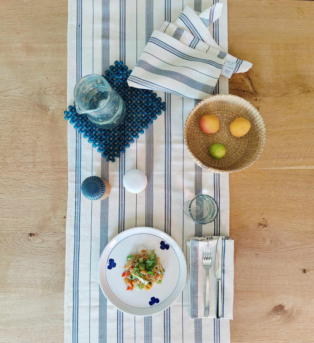 Tischläufer gewebt TSIAME (naturweiß, royal blau)