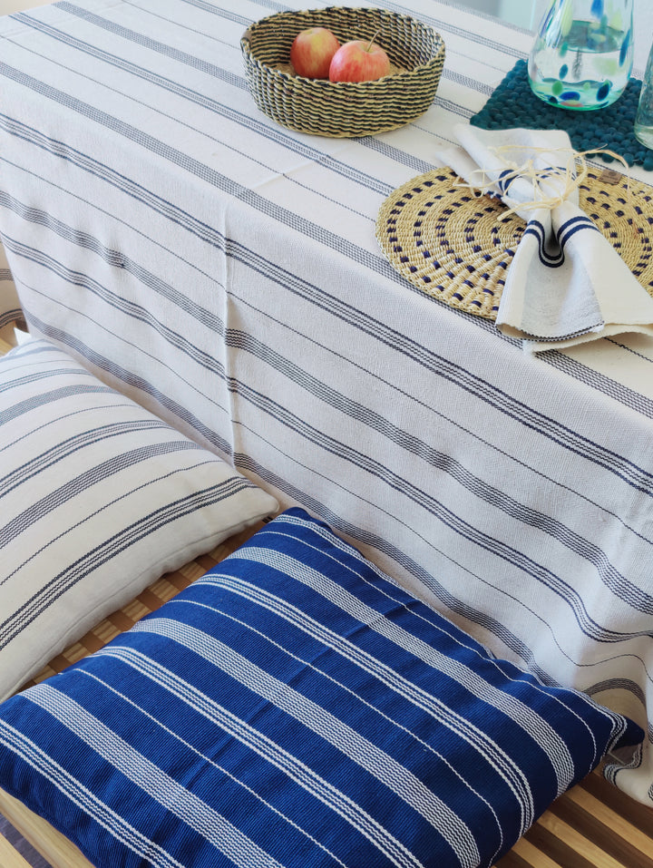 Gewebtes Kissen TSIAME (royalblau, beige)