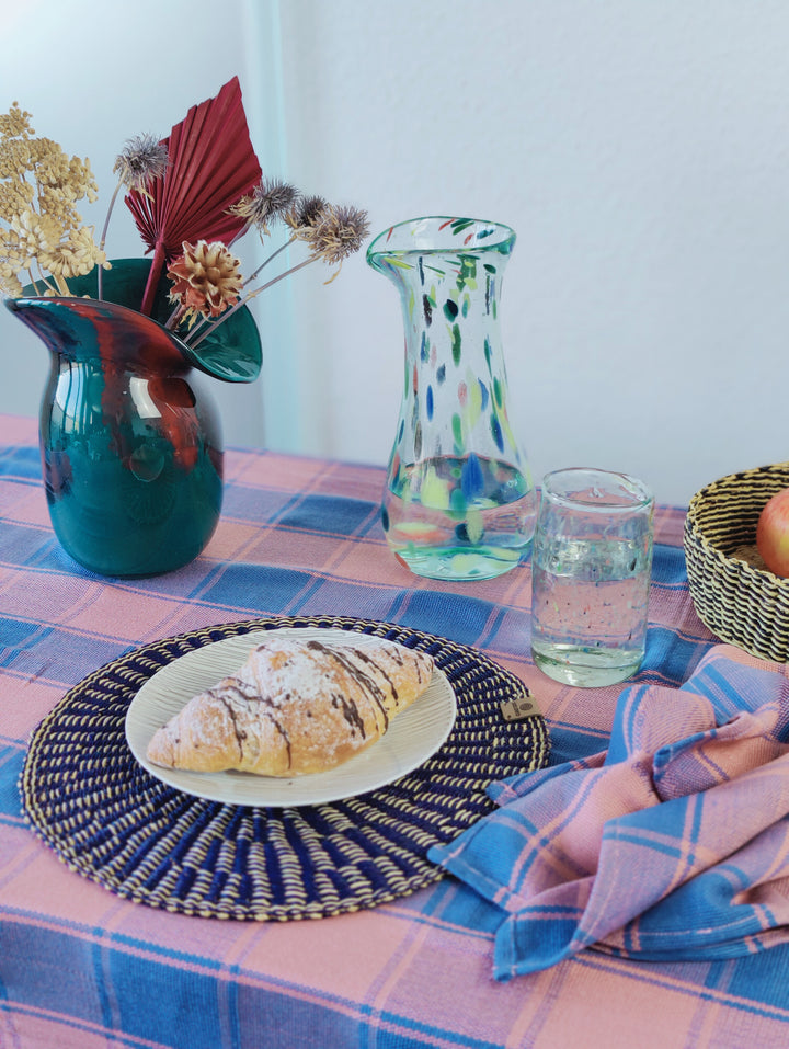 Vase Lily (blau, rot, schwarz)