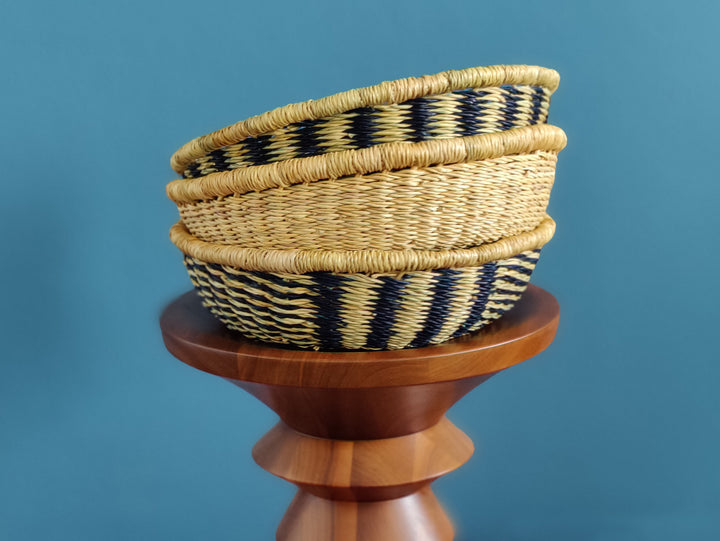 Basket Anyo (nature dark blue high and cross striped)