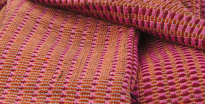 Woven cushion ABILITY (orange, rose, wine red Mix)