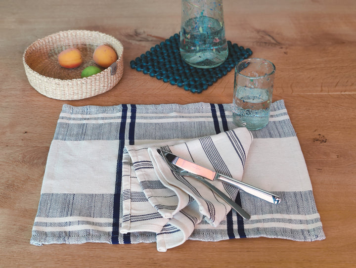 Placemat handwoven ANLOGA (off-white, royal blue)